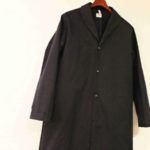 ネセサリーの渾身の一着”MARS COAT”
