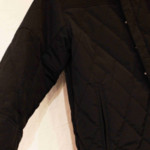 モデムデザインの軽量冬アウター