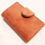 革小物の新ブランド”liberta”