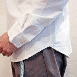 LAMONDの白シャツ