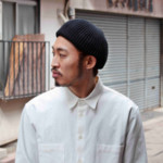 ニットベレーも浅め！