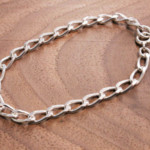 さすがネセサリーのブレスレット！