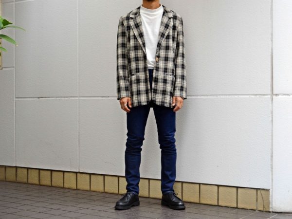 テーラードジャケット