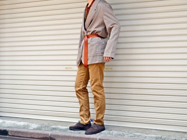 テーラードジャケット