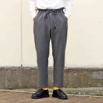 LAMONDのリラックスパンツ