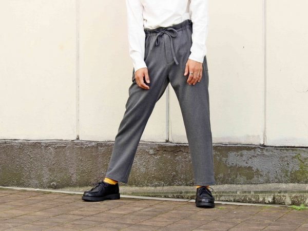 LAMONDのリラックスパンツ