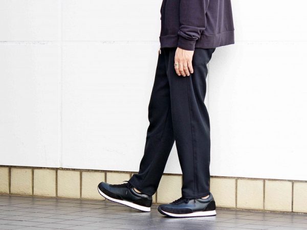 LAMONDのリラックスパンツ