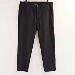 LAMONDのリラックスパンツ