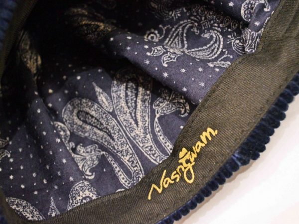 ベレー帽もあります。