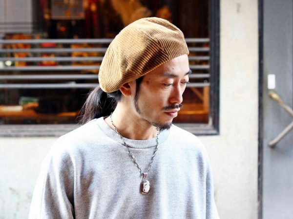 ベレー帽もあります。