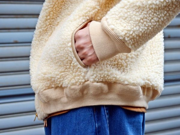 久しぶりに復活したサニースポーツのフリースブルゾン