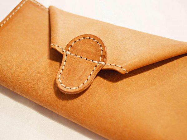 ギフトにもオススメな財布