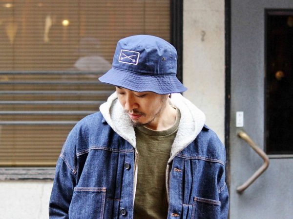 ネセサリーのBBQ HAT