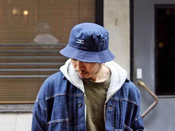 ネセサリーのBBQ HAT