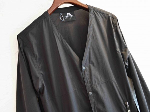 MOUNTAIN EQUIPMENTのカーディガン