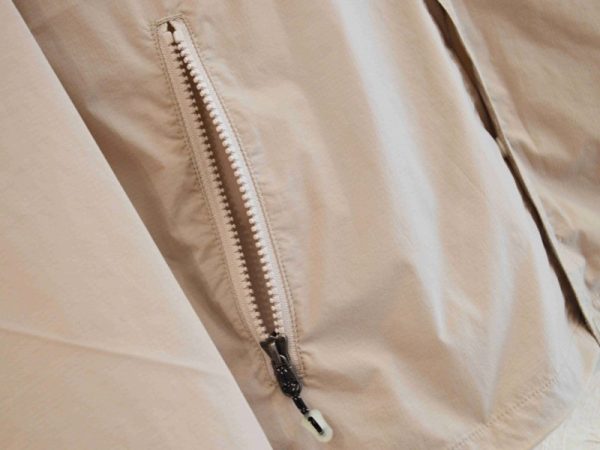 MOUNTAIN EQUIPMENTのカーディガン