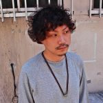 首元にワンポイント！