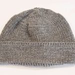 浅めのニットキャップ