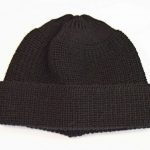 浅めのニットキャップ