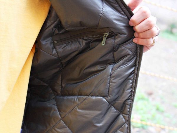 ネセサリーの”TYROL CHOCO”