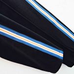 イオノイのベロアパンツ