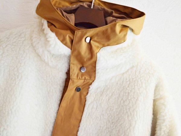 BASISBROEKのロングフードコート