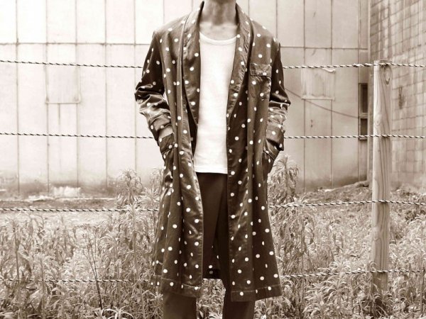 サテンパジャマガウン