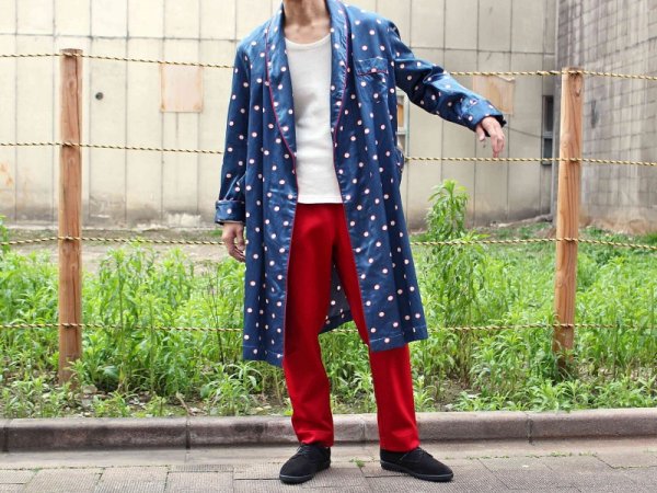 サテンパジャマガウン