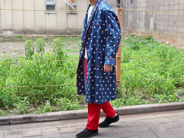 サテンパジャマガウン