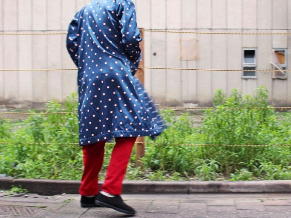 サテンパジャマガウン