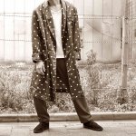 サテンパジャマガウン