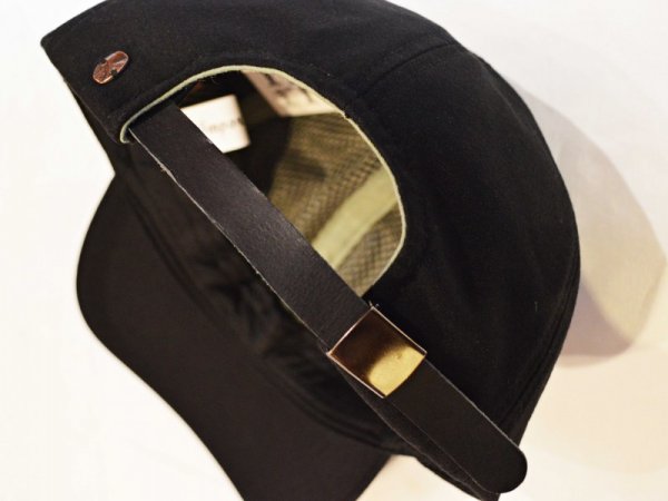 mornoのキャップ