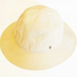 mornoの定番ハットの新素材