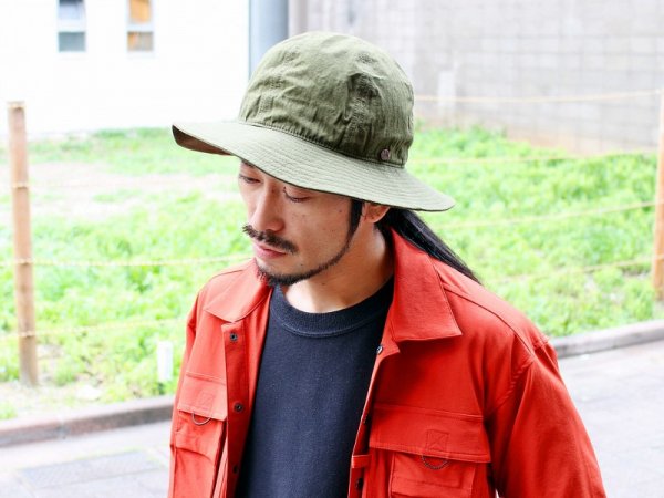 mornoの定番ハットの新素材