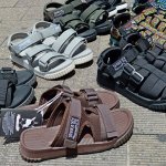 SHAKAのサンダル揃っています。