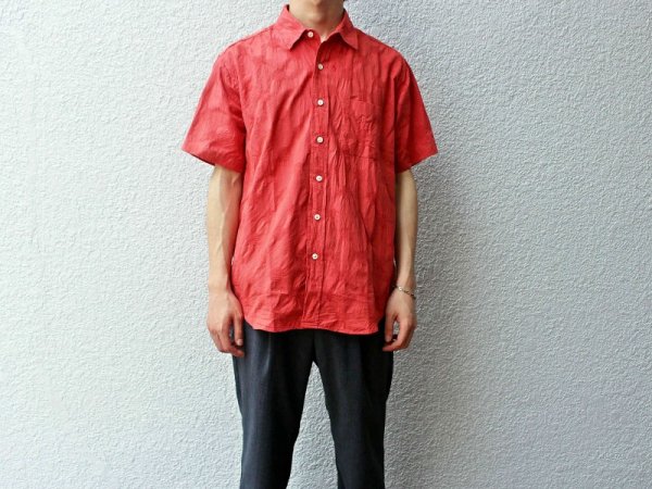 SHARKEY’Sの半袖シャツ