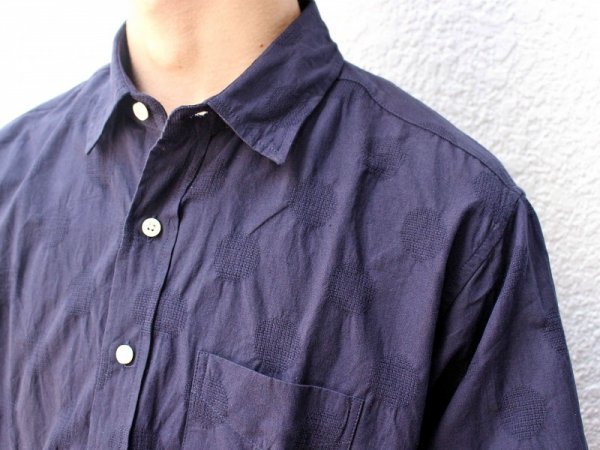 SHARKEY’Sの半袖シャツ