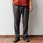 LAMONDの秋のイージースラックス