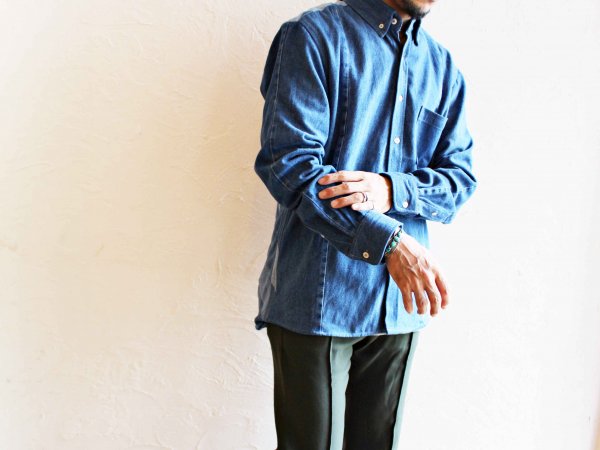 Nasngwam.のLONSTAR SHIRTS