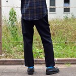 LAMONDのイージーパンツ