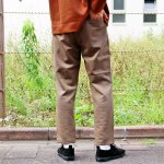 LAMONDのイージーパンツ