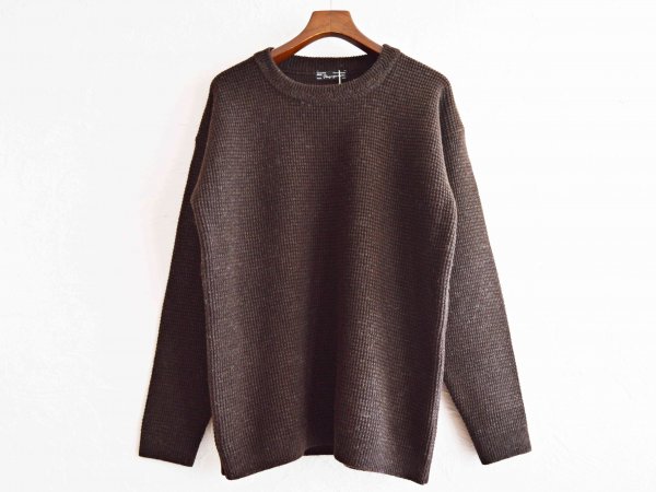 Nasngwam.のYARD SWETER