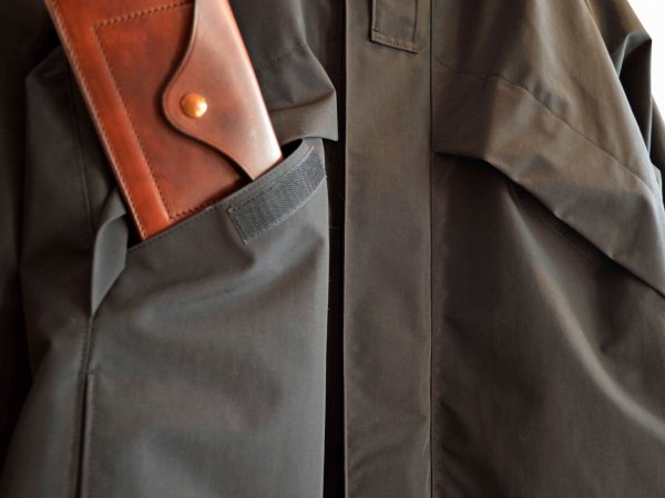 WATER REPELLENT LIGHT DOWN JACKET