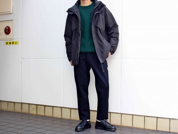 WATER REPELLENT LIGHT DOWN JACKET