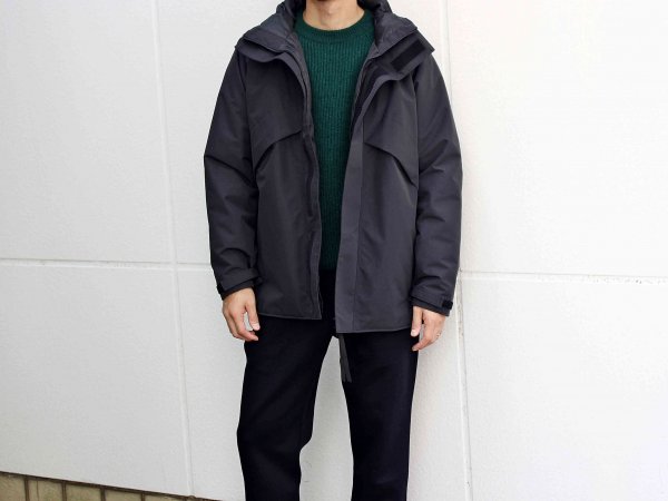 WATER REPELLENT LIGHT DOWN JACKET