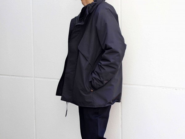 WATER REPELLENT LIGHT DOWN JACKET