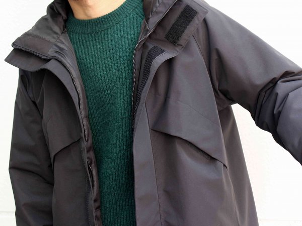 WATER REPELLENT LIGHT DOWN JACKET