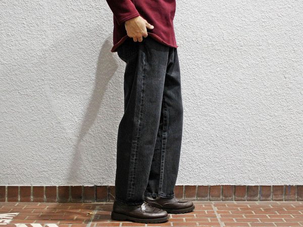 新色ブラックも