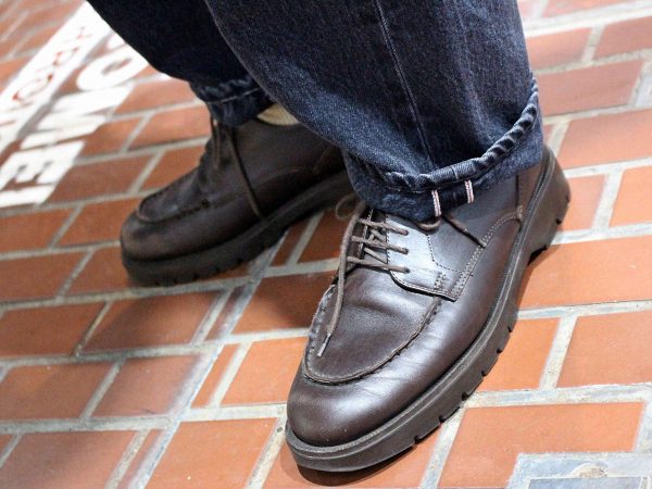 新色ブラックも