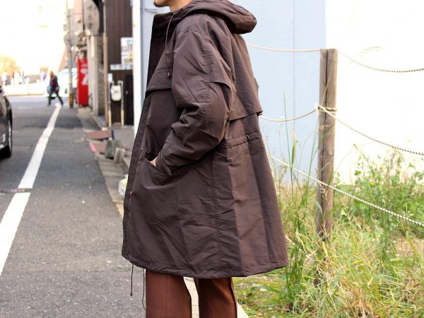 BASISBROEKの暖コート
